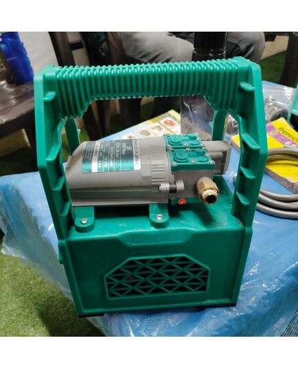 Double Motor Battery Sprayer Pump